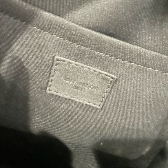 Louis Vuitton Palm Springs PM Backpack - Picture 5 of 6